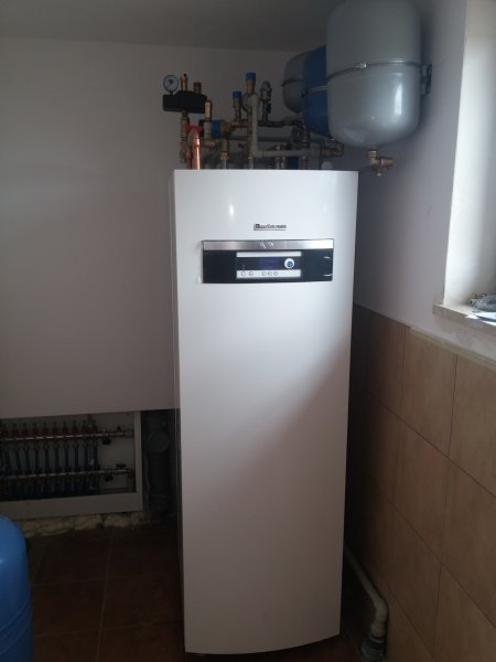 Pompa Ciepła Buderus WPT 10 kW z systemem podłogowym Kan-therm